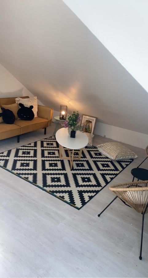 Logement Convivial, Charmant Et Spacieux Saint-Marcel  Εξωτερικό φωτογραφία